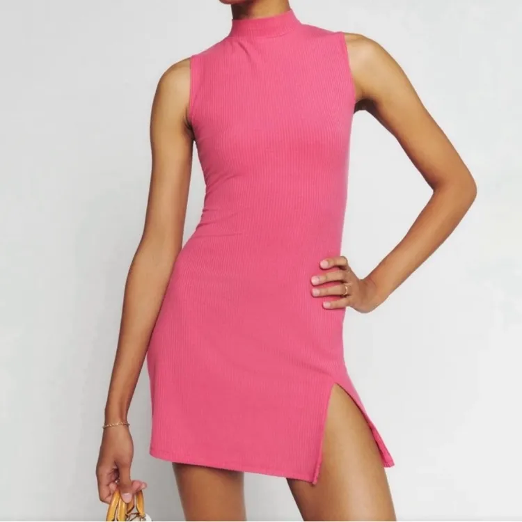 NWT Reformation Skyler Knit Sleeveless Mini Dress in Snapdragon Pink Size Small - Image 2