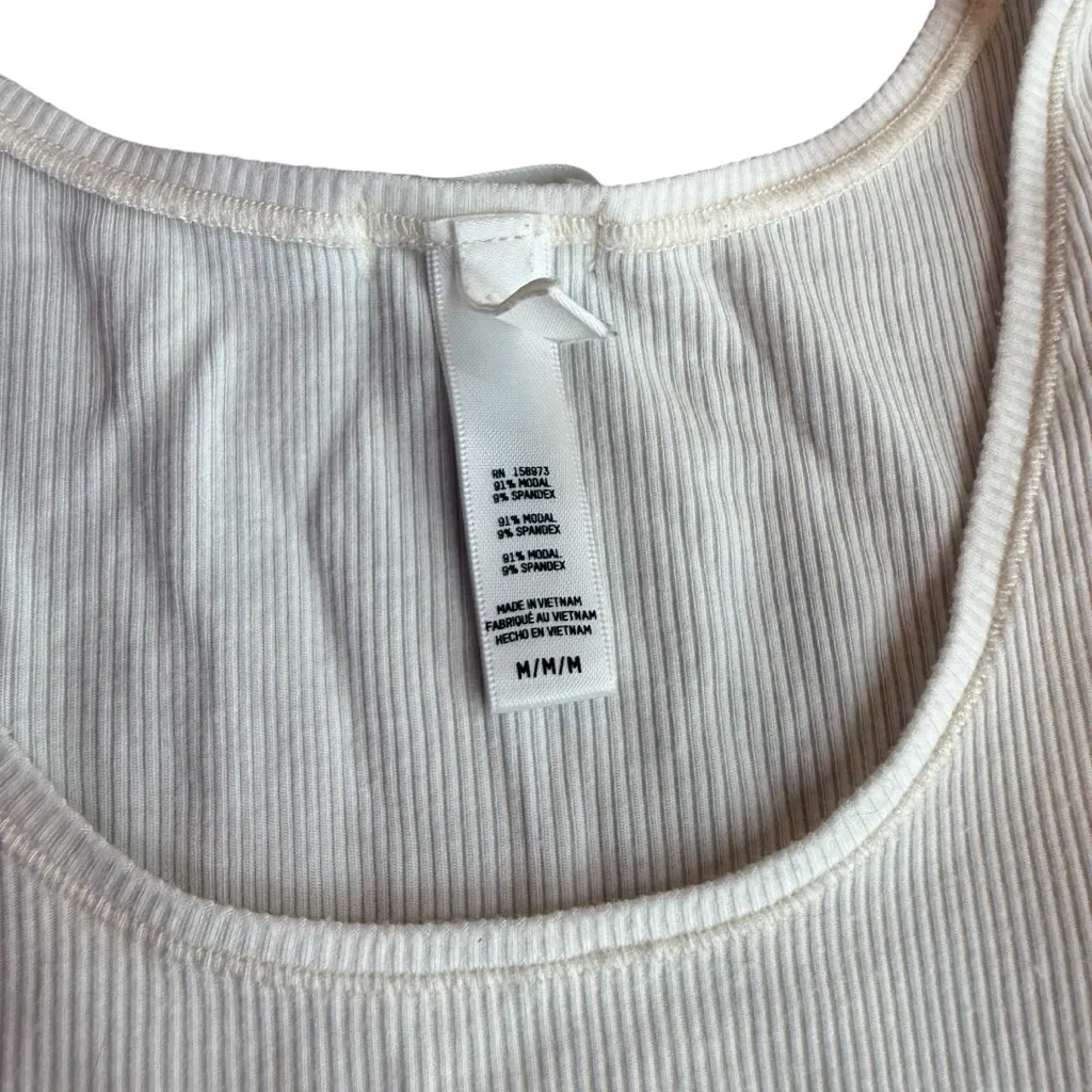 Skims Women’s Size M Cotton Rib Tank White‎ Cream Crop Top Simple Basic Staple - Image 2