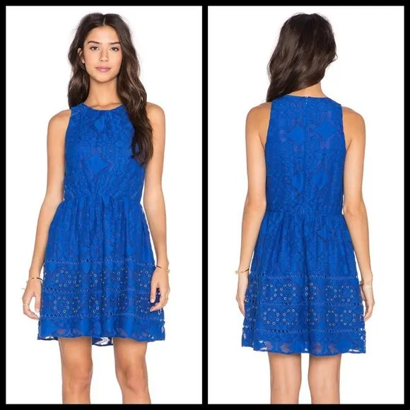 💕GREYLIN💕 Yunis Grommet Lace Fit-And-Flare Dress Medium M NWT - Image 2