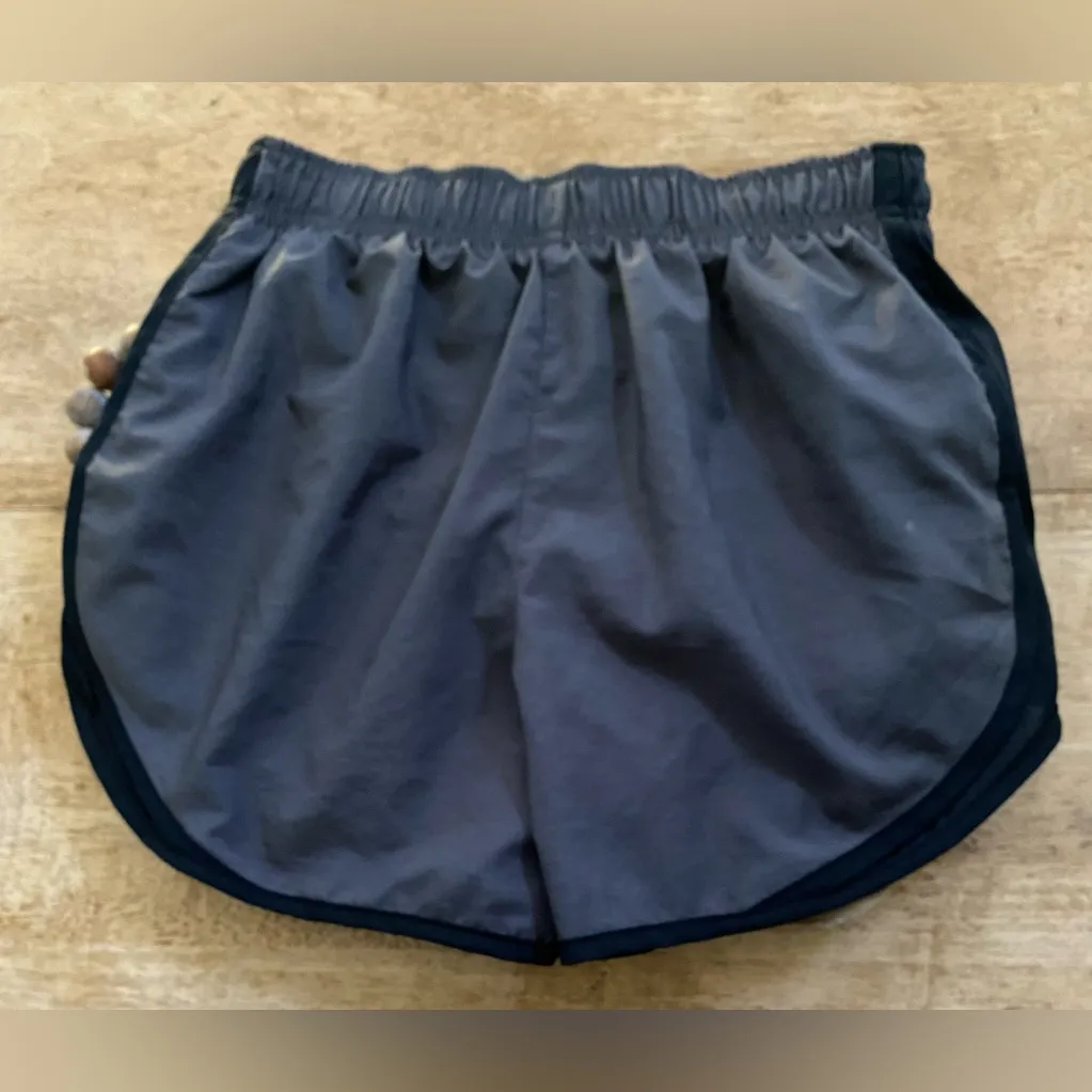 Nike Tempo Women’s‎ Sz XS Wolf Grey/Black Poly Running Shorts - Image 5