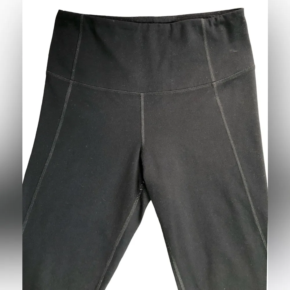 Champion Black Wide Waistband Cropped Activewear Leggings - Image 2