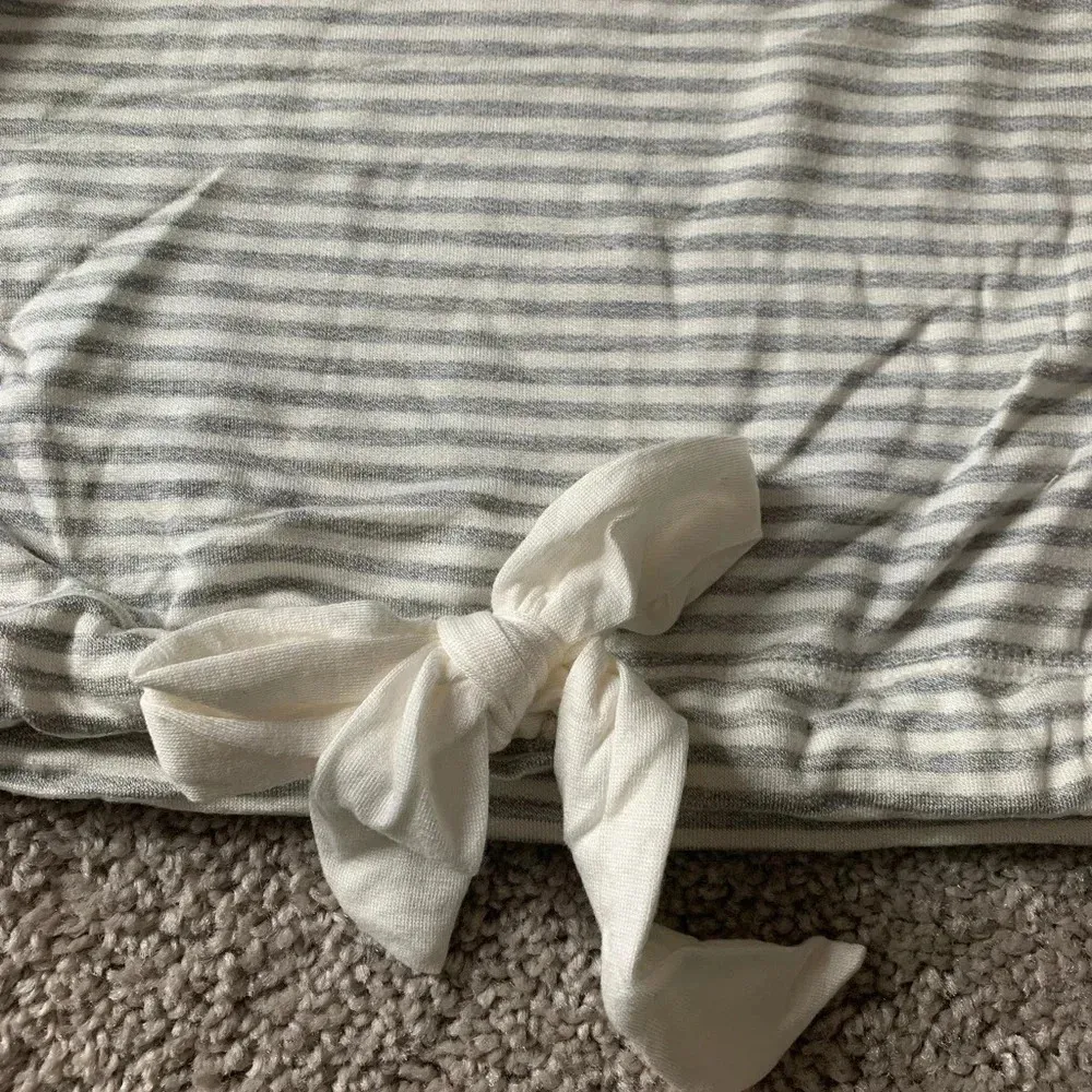 Eberjey Sadie Stripes Slouchy Top‎ - Size Medium - Gray/White - NWT - Image 5