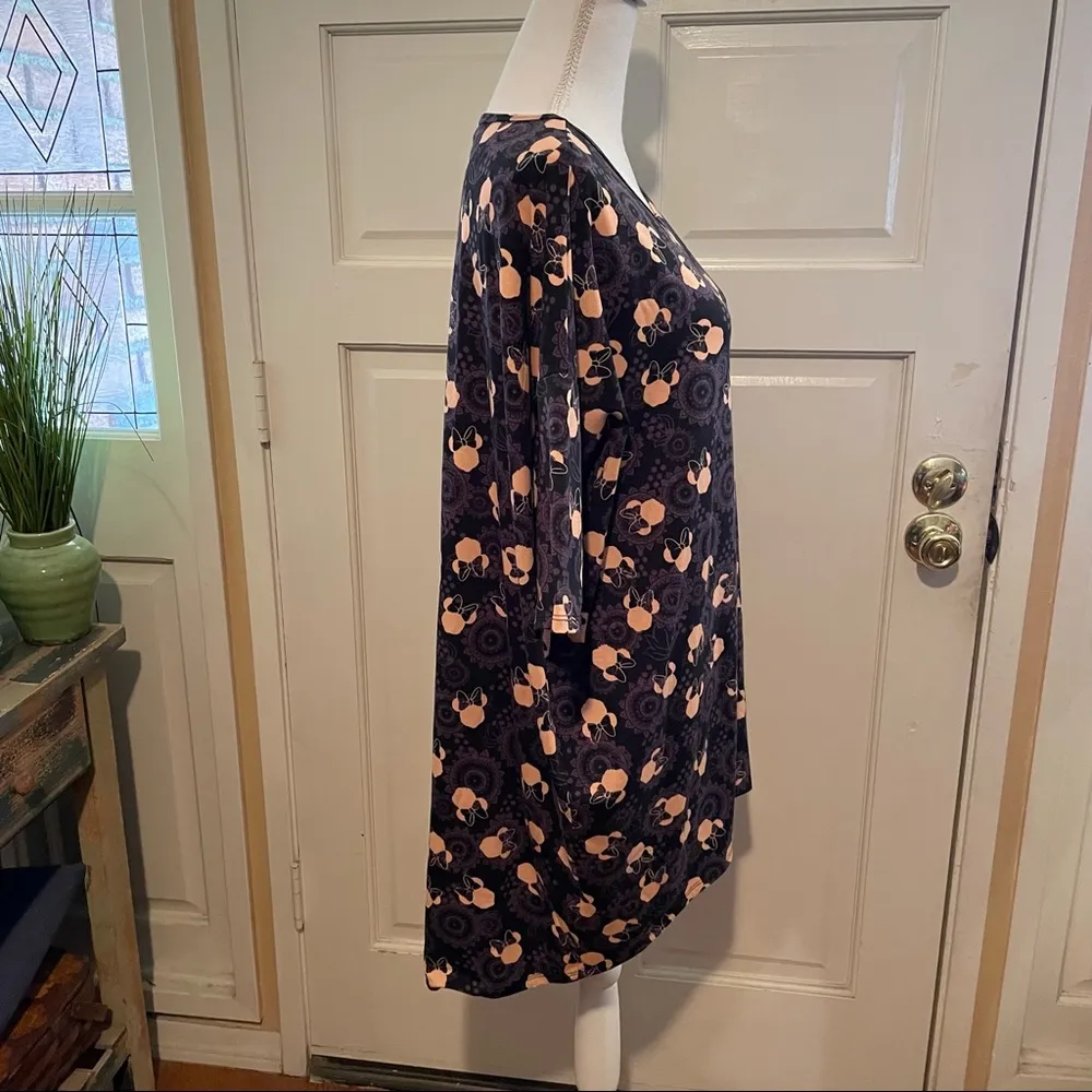 LuLaRoe and Disney Minnie Mouse Irma Tunic - Image 3