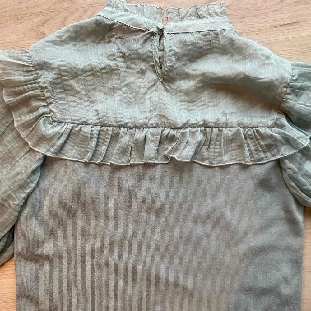 Broadway 38 Blouse size large​ - Image 6