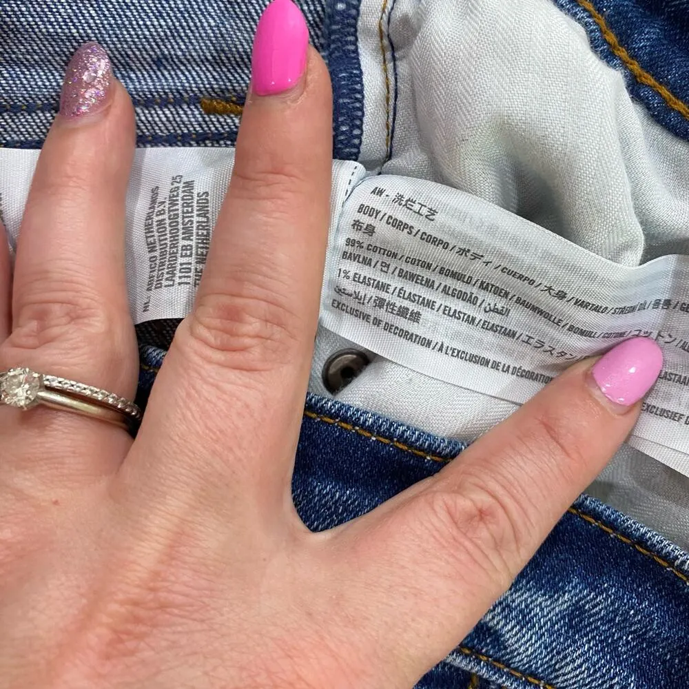 Abercrombie & Fitch | High Rise Mom Jean Raw Hem Ankle Length Size 4 Long - Image 9