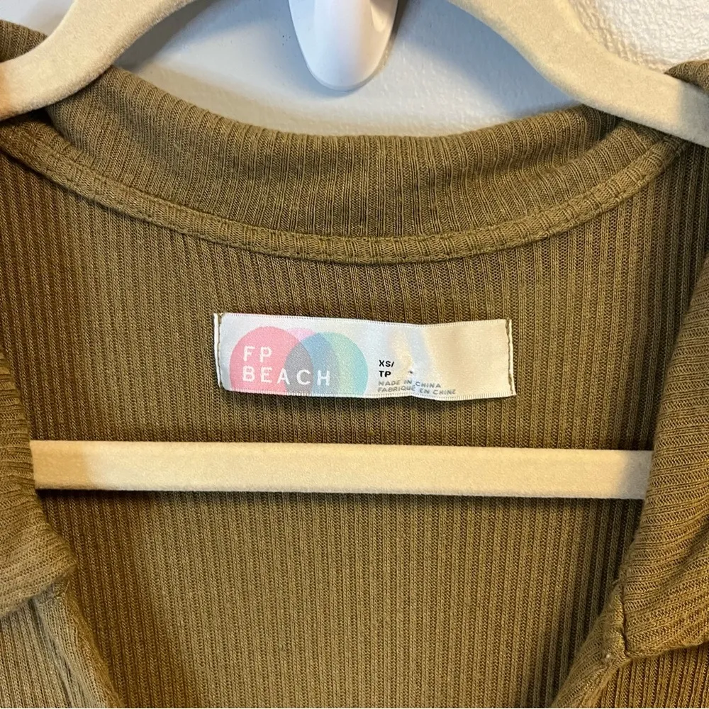 Free People Beach x Revolve Lively Romper in Tropical Nut Sz XS EUC Linen Blend - Image 5