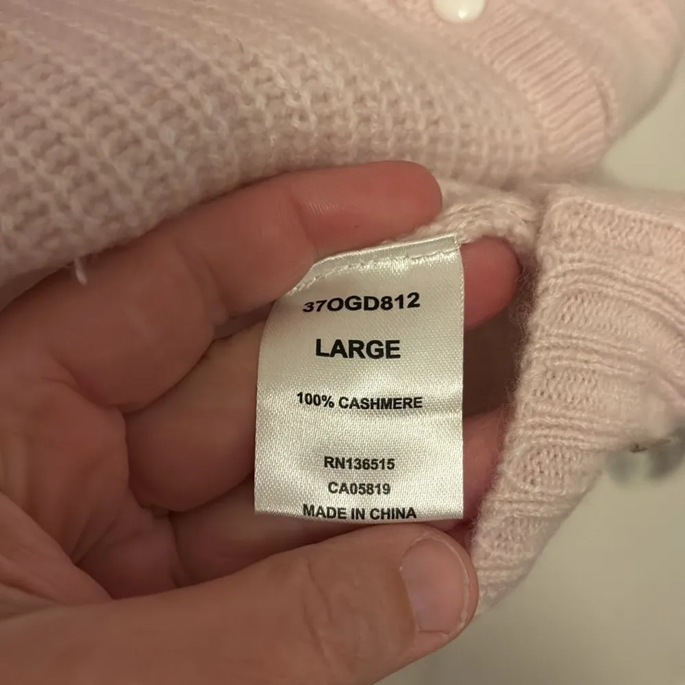 Revolve One Grey Day 100% pale pink cashmere vneck cardigan large NWT - Image 5