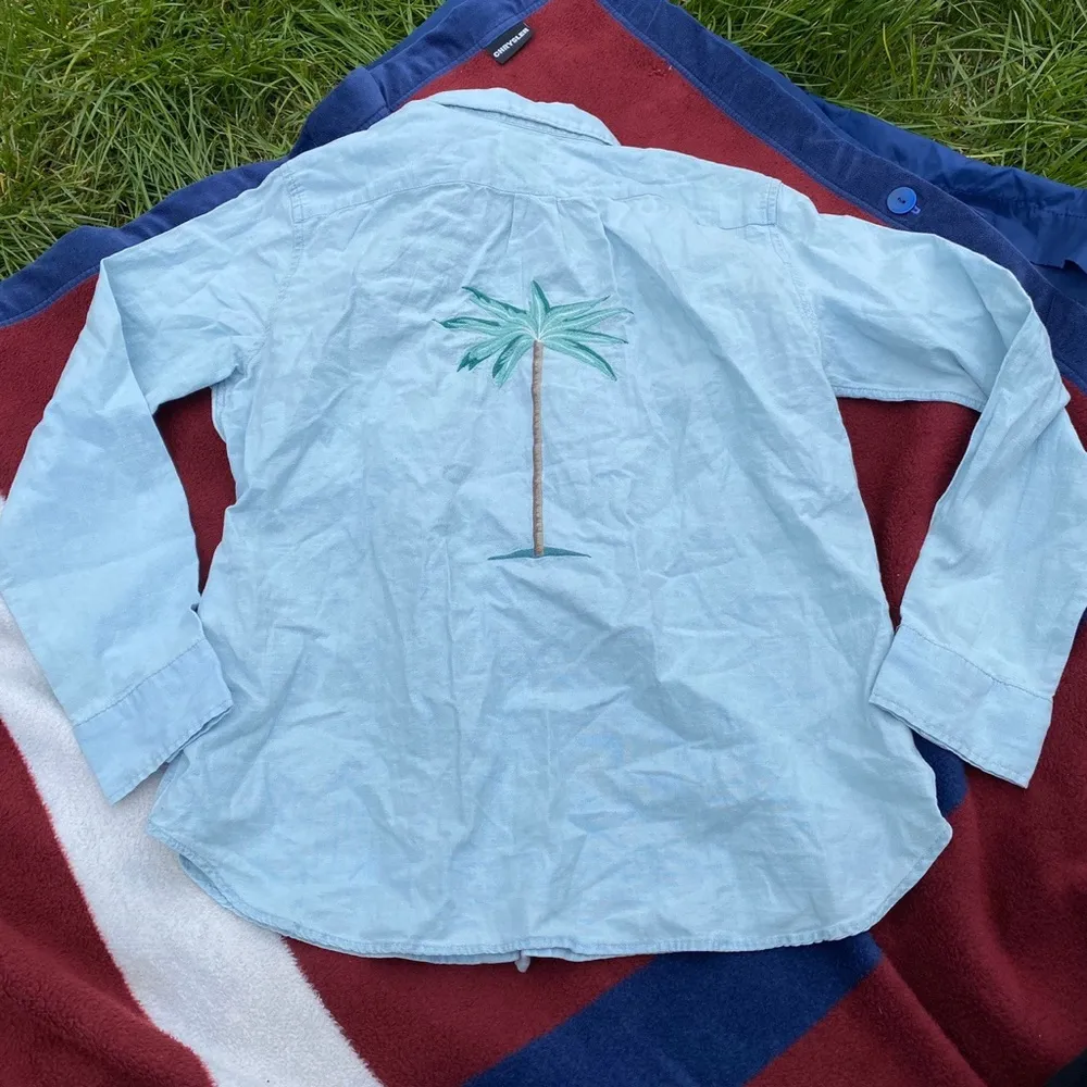 Levi’s boyfriend fit collared long sleeve M - Image 2