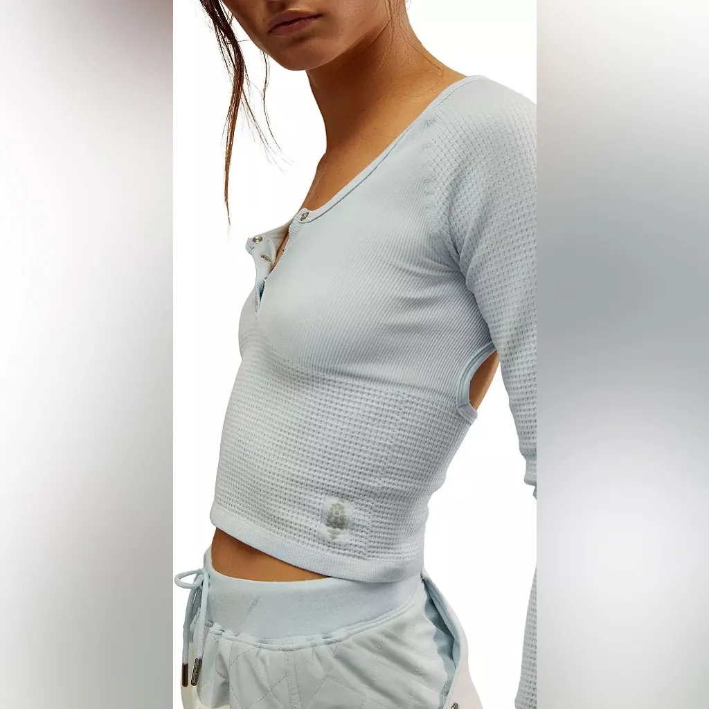 NWT FP Movement Bail Out Long Sleeve Layer In Arctic Snow Blue Size undefined - Image 4