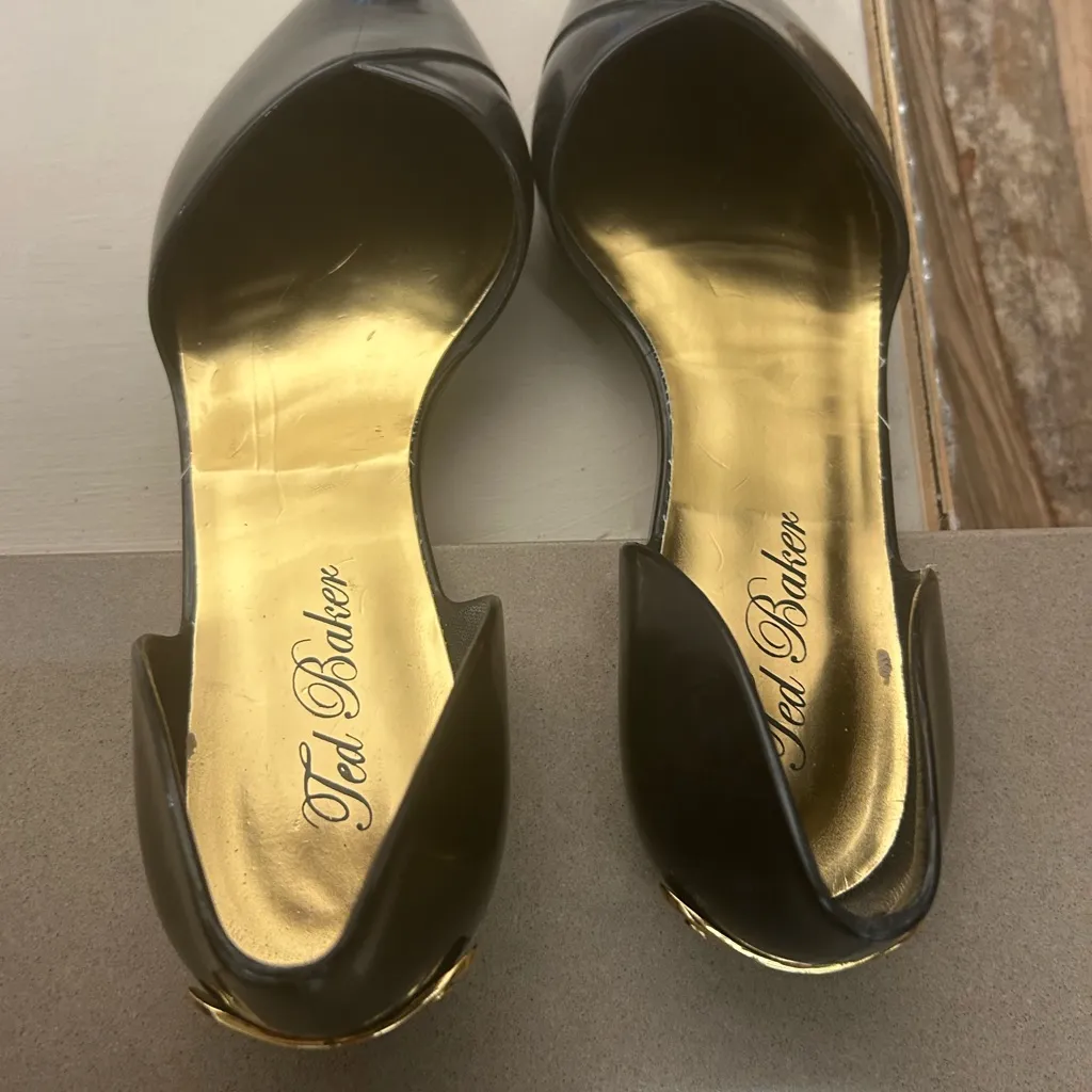 Ted Baker London Black and Gold Women's Shoes size 38 or USA 8 great shape - Image 3