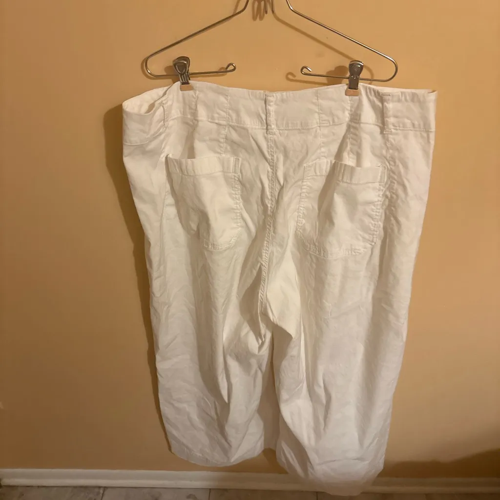 Anthropologie Maeve Colette Magic Fabric Crop Wide Leg Pants in White - Image 6