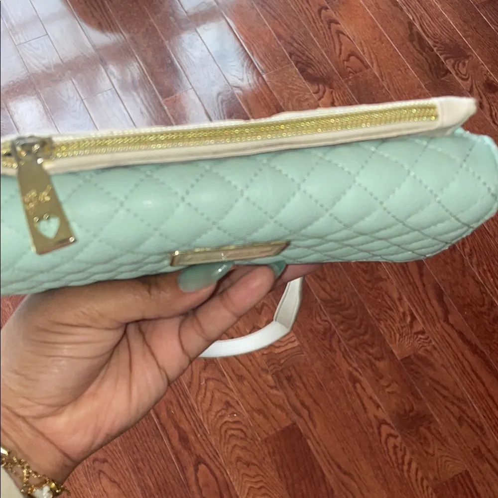 Vintage Y2K Betsey Johnson Green Quilted Kawaii Crossbody Wallet Super - Image 6