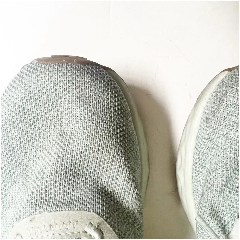 New Balance Women’s Fresh Foam Running Shoes Size 8.5 Light Blue Green - Image 16