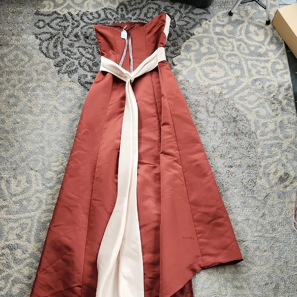 Bill Levkoff Rust Strapless Gown with White Accents 8 - Image 6