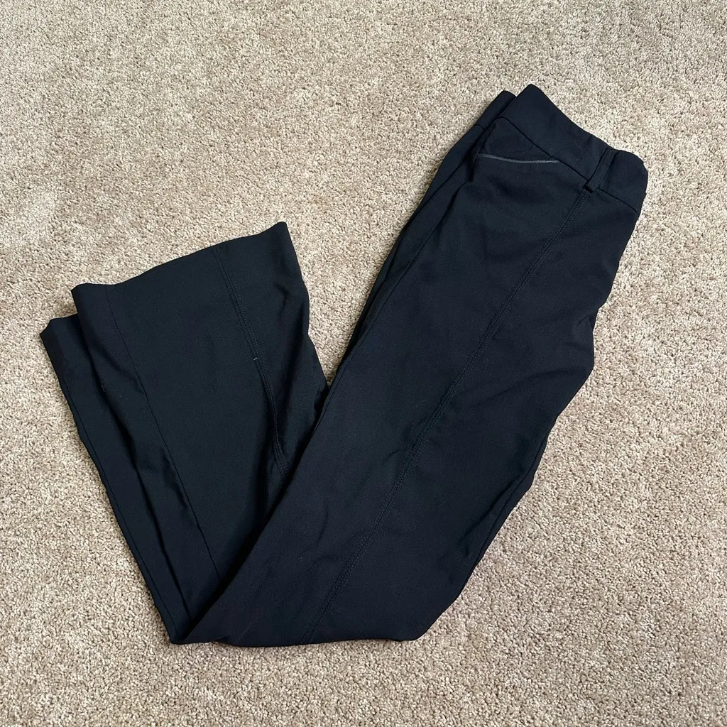 Alice + Olivia Black Leather Trim Pants Size 4 - Image 2