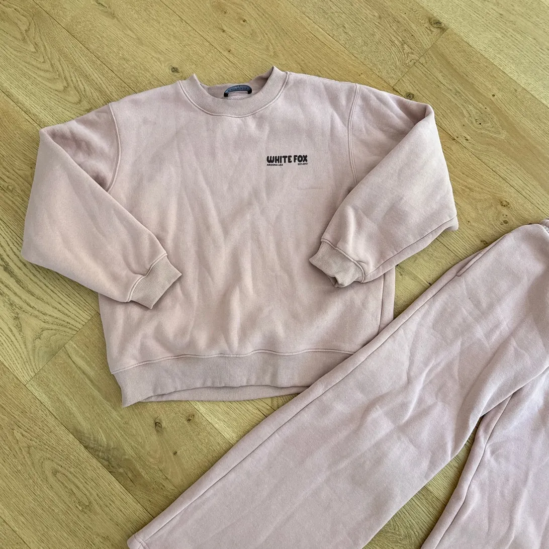 White Fox Sweatshirt and Joggers Greetings from the Desert Set in Blush Pink - Image 4