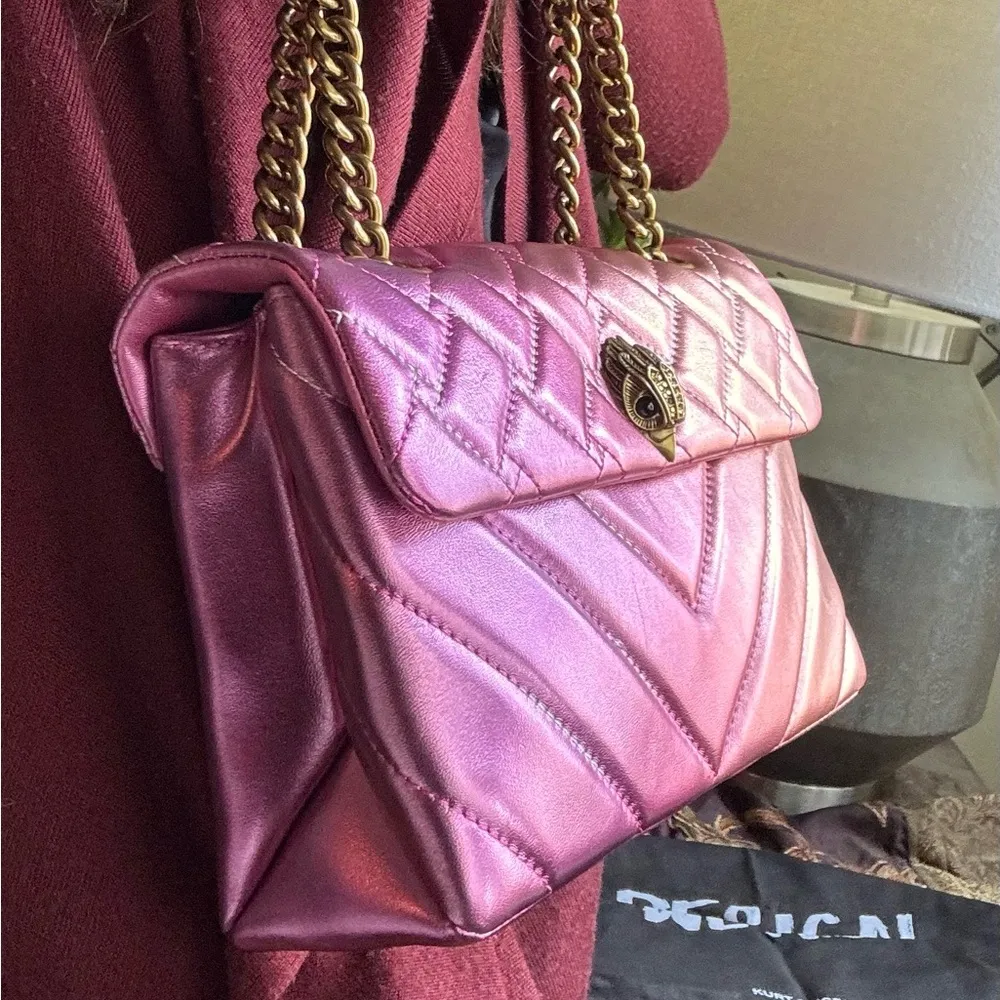 Authentic KURT GEIGER LONDON Quilted 2 tone leather convertible Crosby/shoulder - Image 8