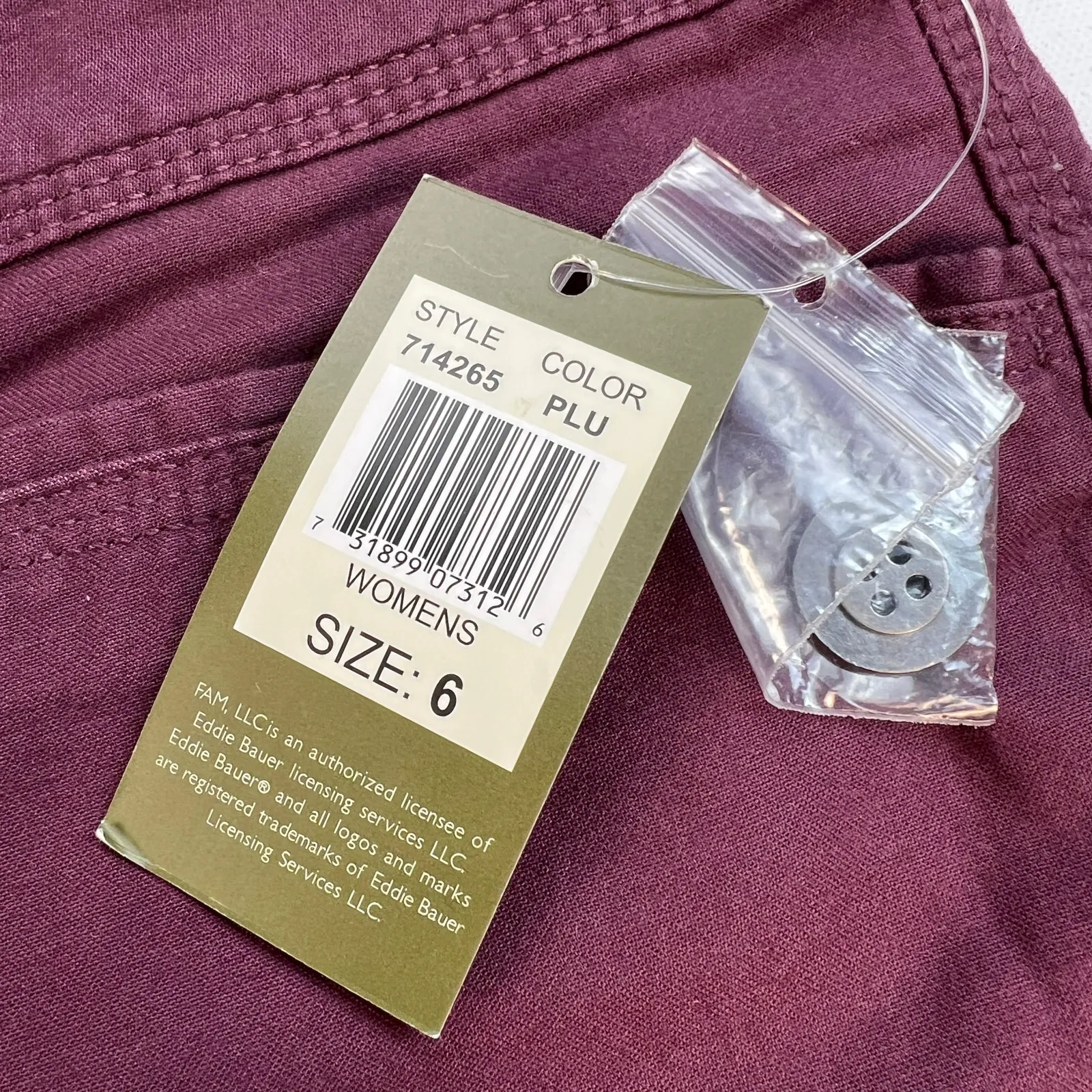 Eddie Bauer 100% Cotton Hiking Cargo Shorts Mid Rise 10” Inseam Plum Size 6 - Image 7