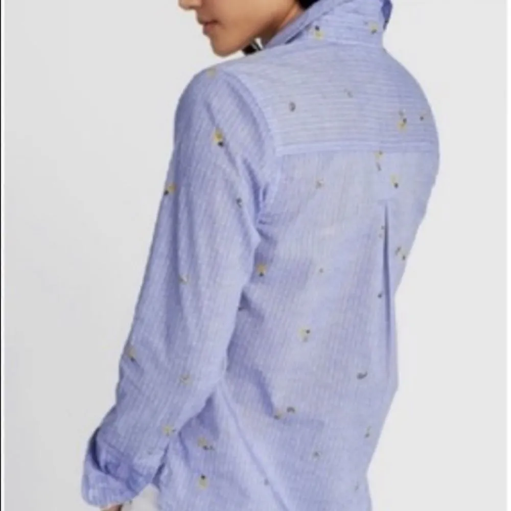 Old Navy The Classic Shirt pineapple and avocado button down sz Medium - Image 4