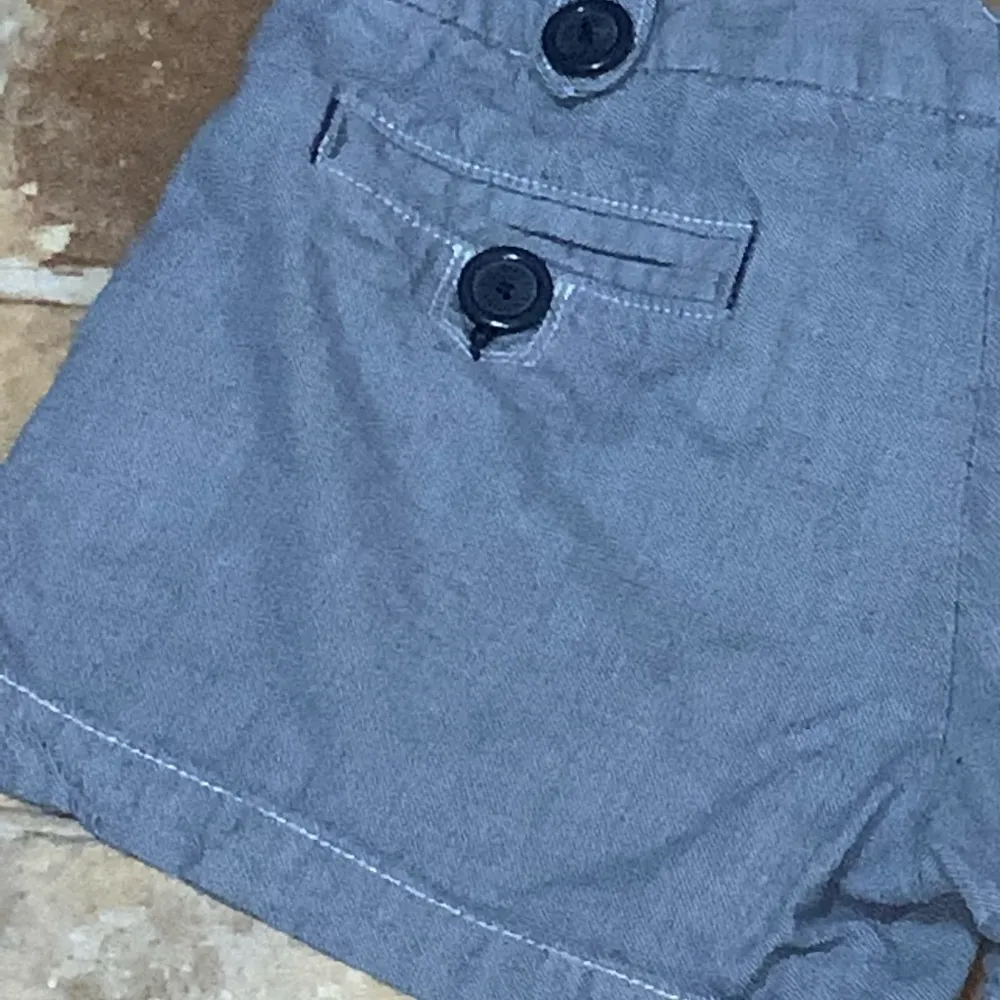 American Eagle Blue Cotton Mid Rise 3.5” Inseam Pockets Size 2 Like New - Image 7