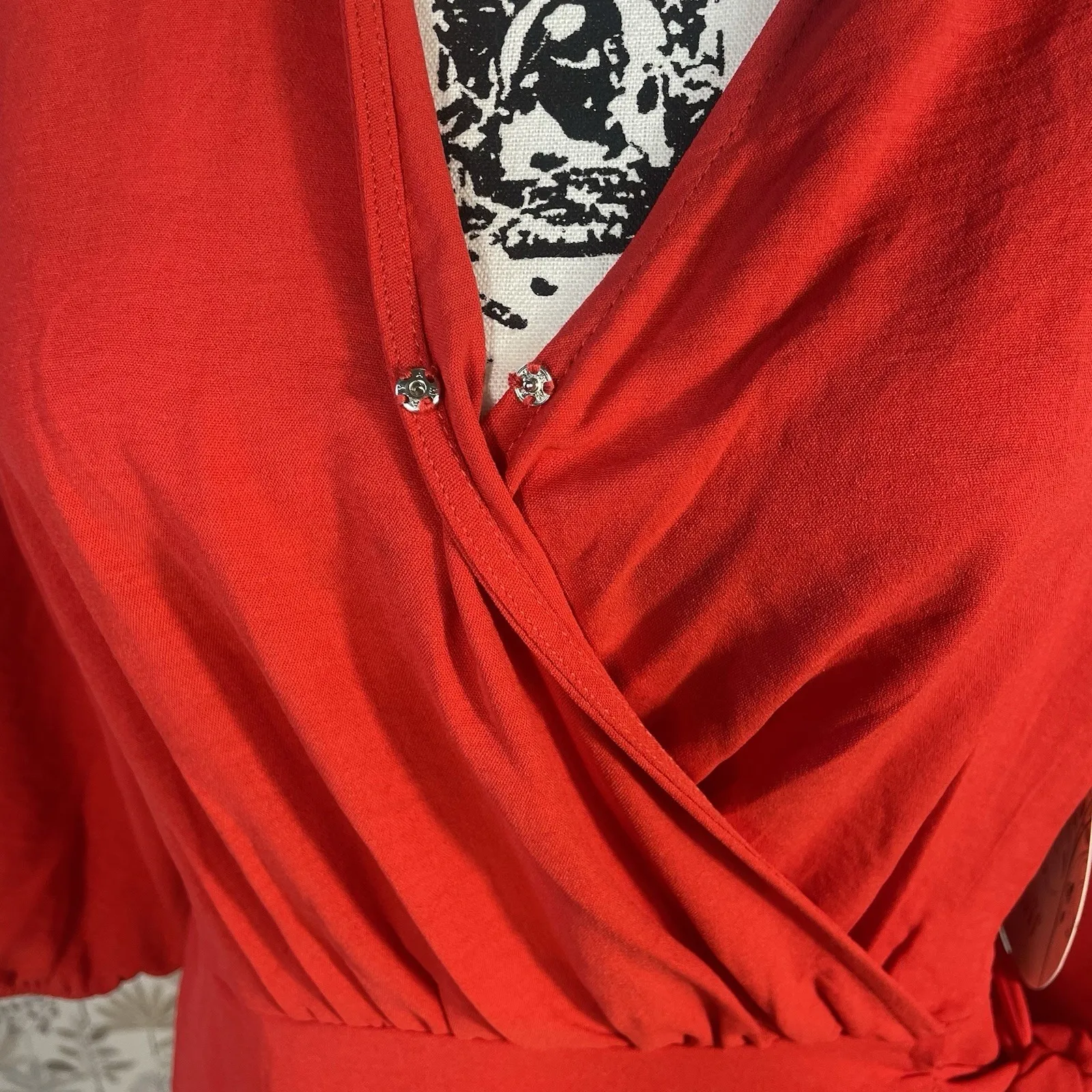 NWT Naif Red Faux Wrap Dress Midi Elastic Waist Tie Belt 3/4 Sleeve M Christmas Size M - Image 6