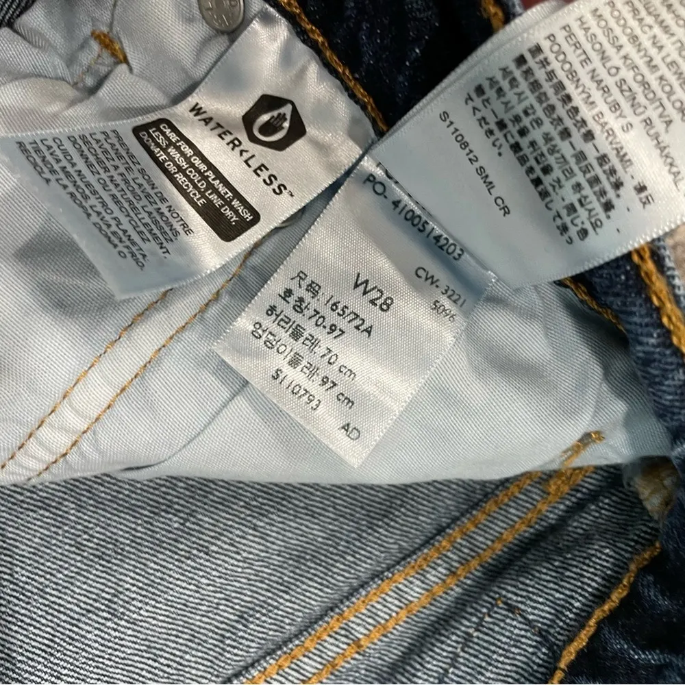 Levi’s 501 Dark Wash Denim Jean Shorts Sz 28 Raw Hem - Image 6