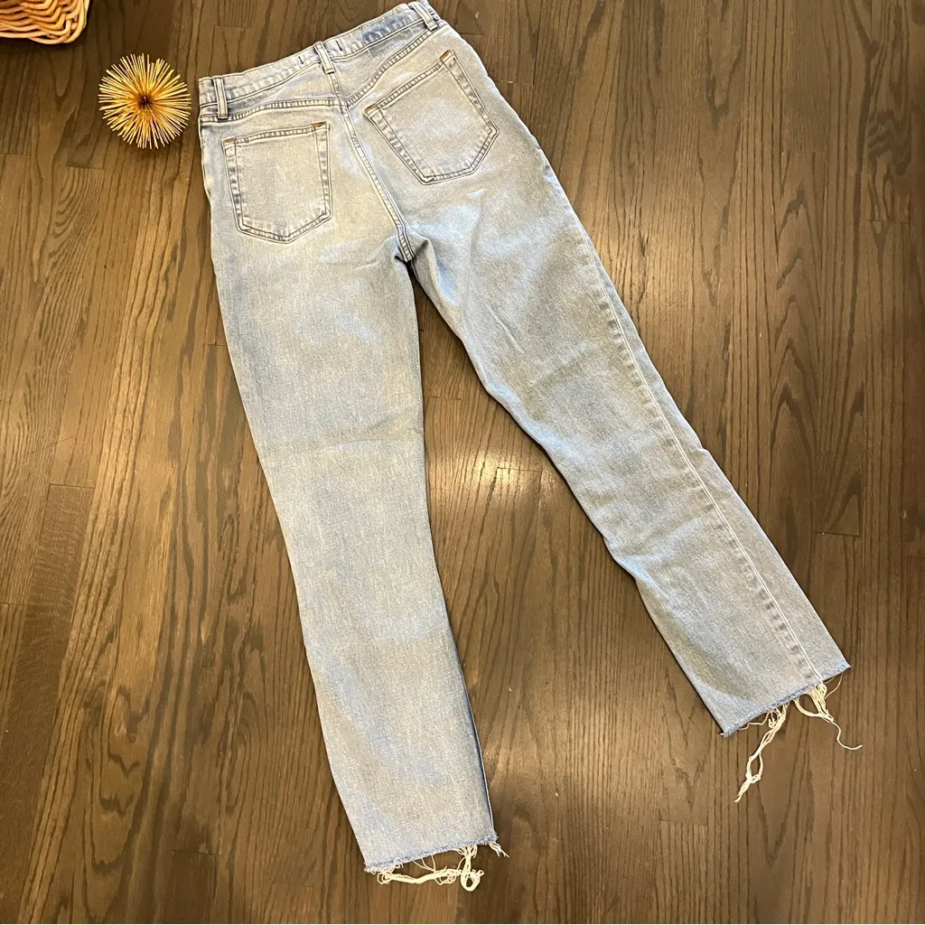 Abercrombie & Fitch 90s Slim Straight Ultra High Rise Curve Love 28/6 Raw Hem - Image 9