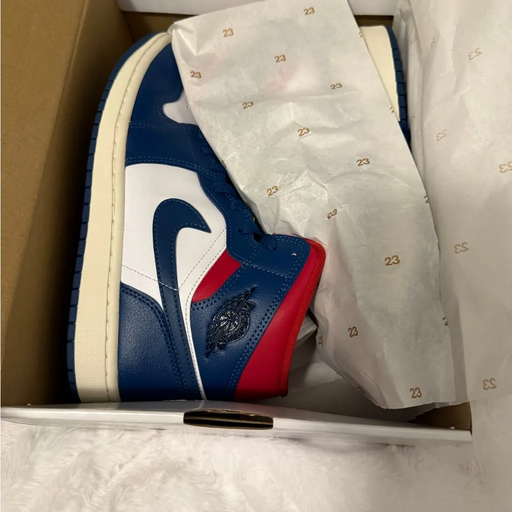 Nike Air Jordan 1 Mid French Blue Gym Red White BQ6472-146 Women’s Size 9 - Image 7