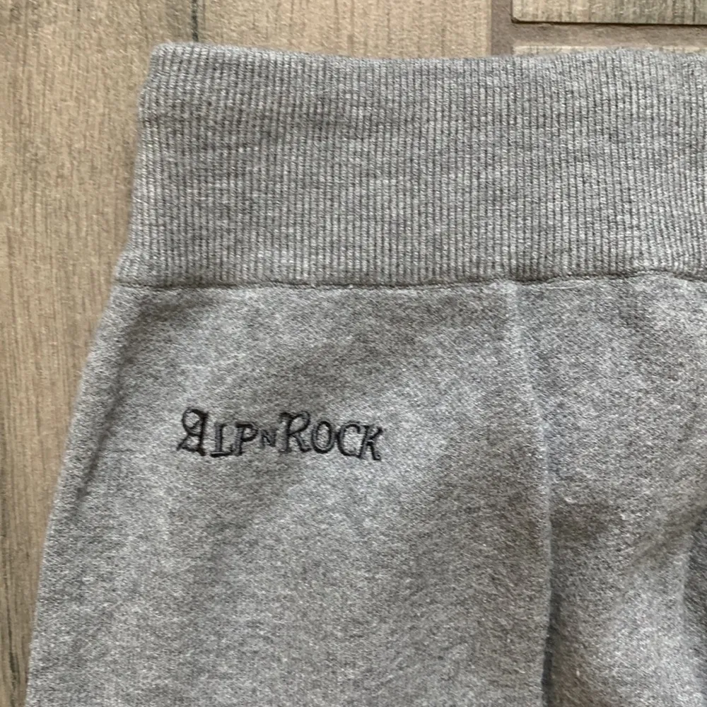 Alp n rock gray sweat pants Size XS - Image 5