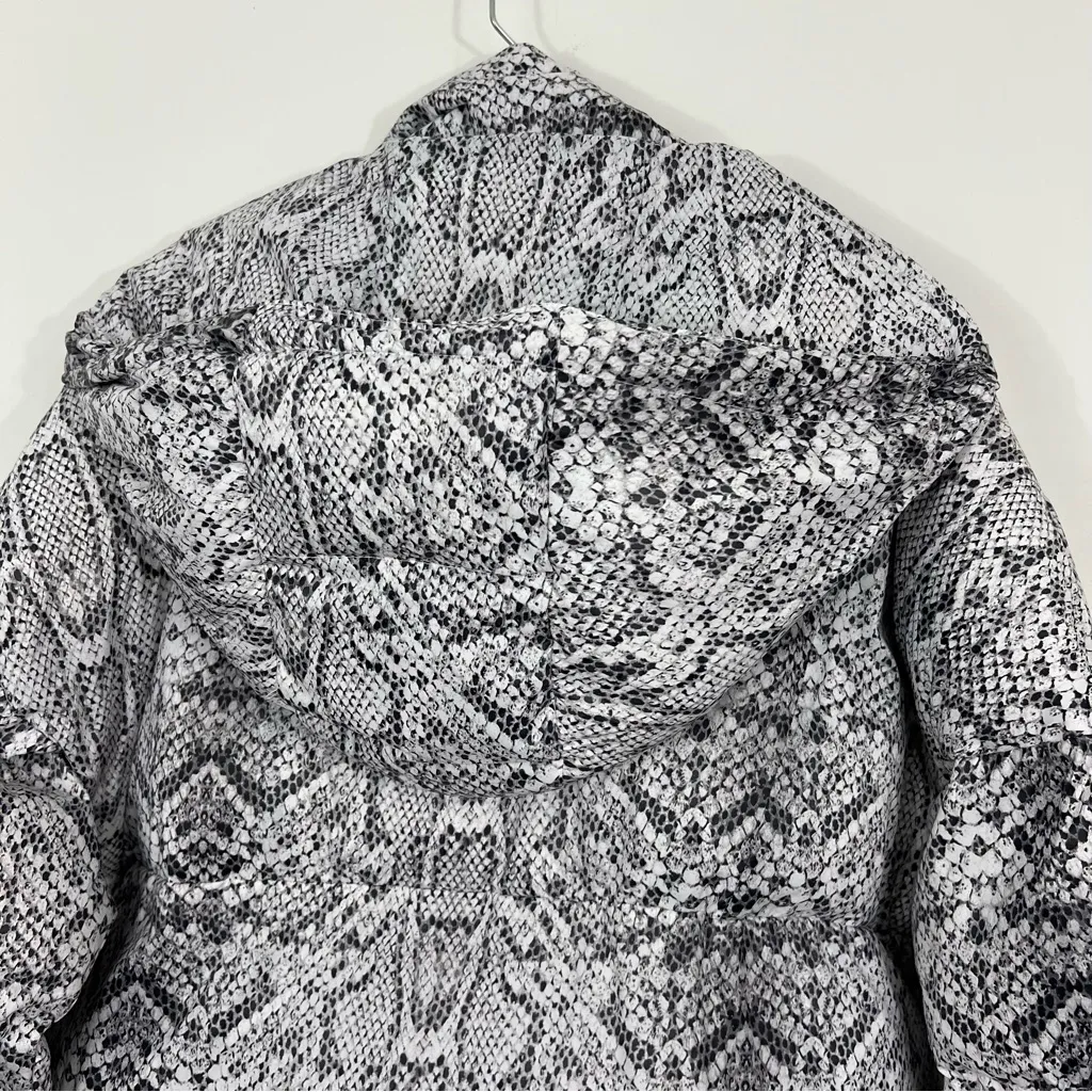 Varley Highland Puff Jacket Contrast Snake Large - Image 8