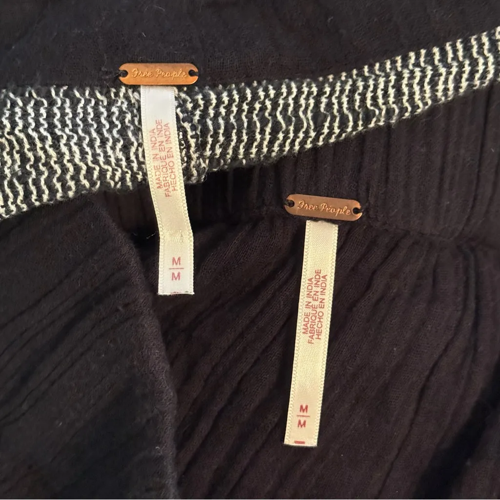 Free People  Easy Weekend Set in Black - Image 6