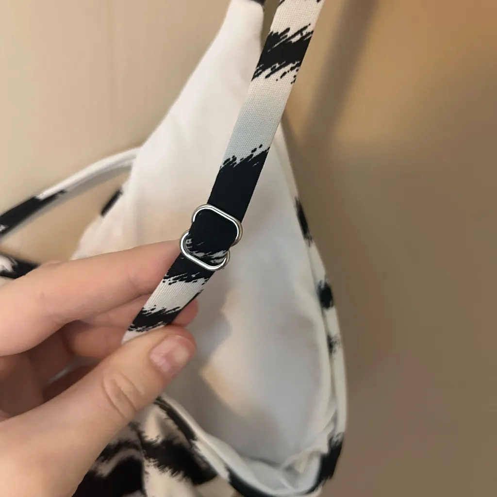 NWT Dippin’ Daisy’s One Bliss Zebra Print One Piece Bathing Suit Size S Swimwear - Image 7