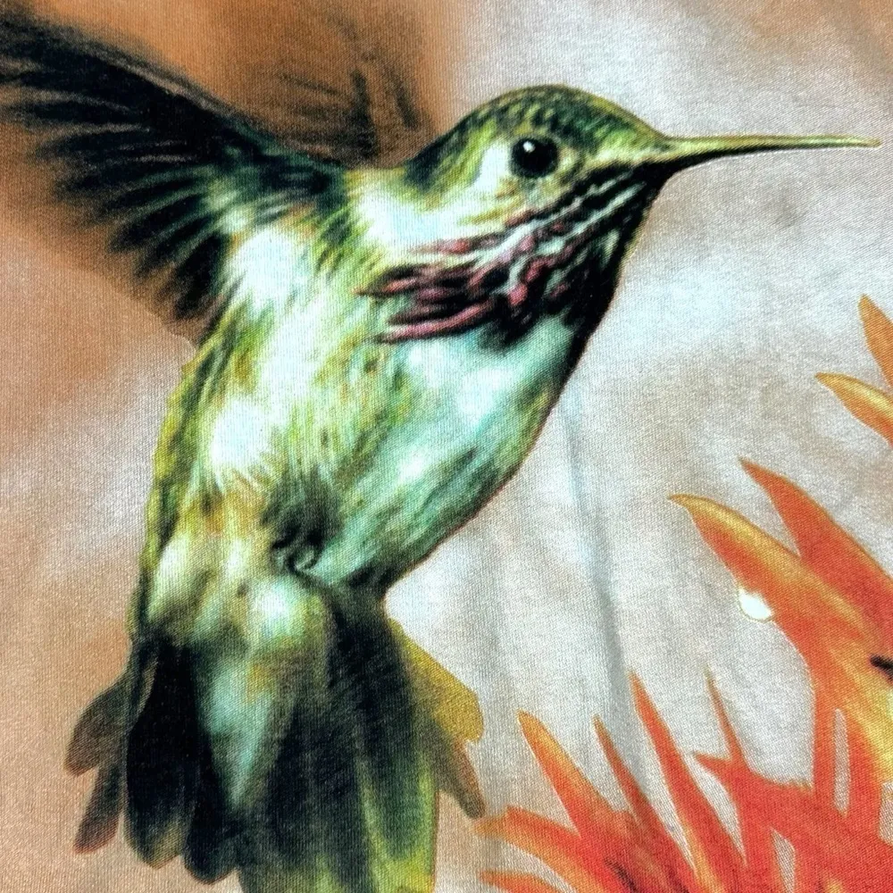 Vintage Y2K The Mountain Peach Tie Dye Hummingbird Tee T-Shirt AOP 2005 Large - Image 4