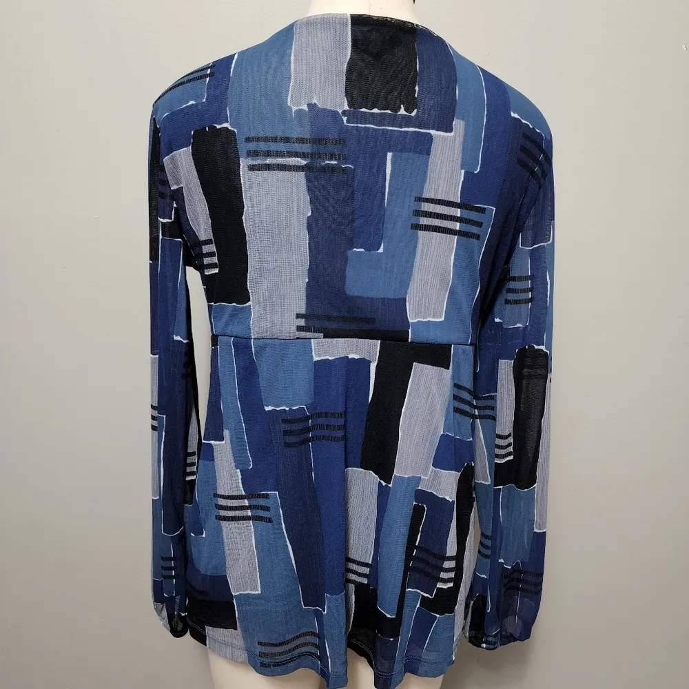 Ny&co blue mesh vneck babydoll blouse size medium - Image 5
