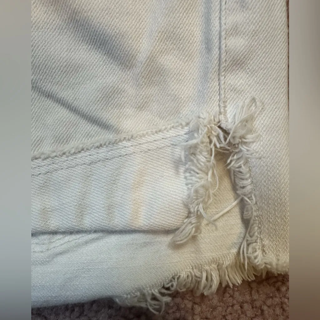 Free People Ivory Denim Eliot Cutoff Shorts Size 30 Embroidered Cotton Buttons - Image 8