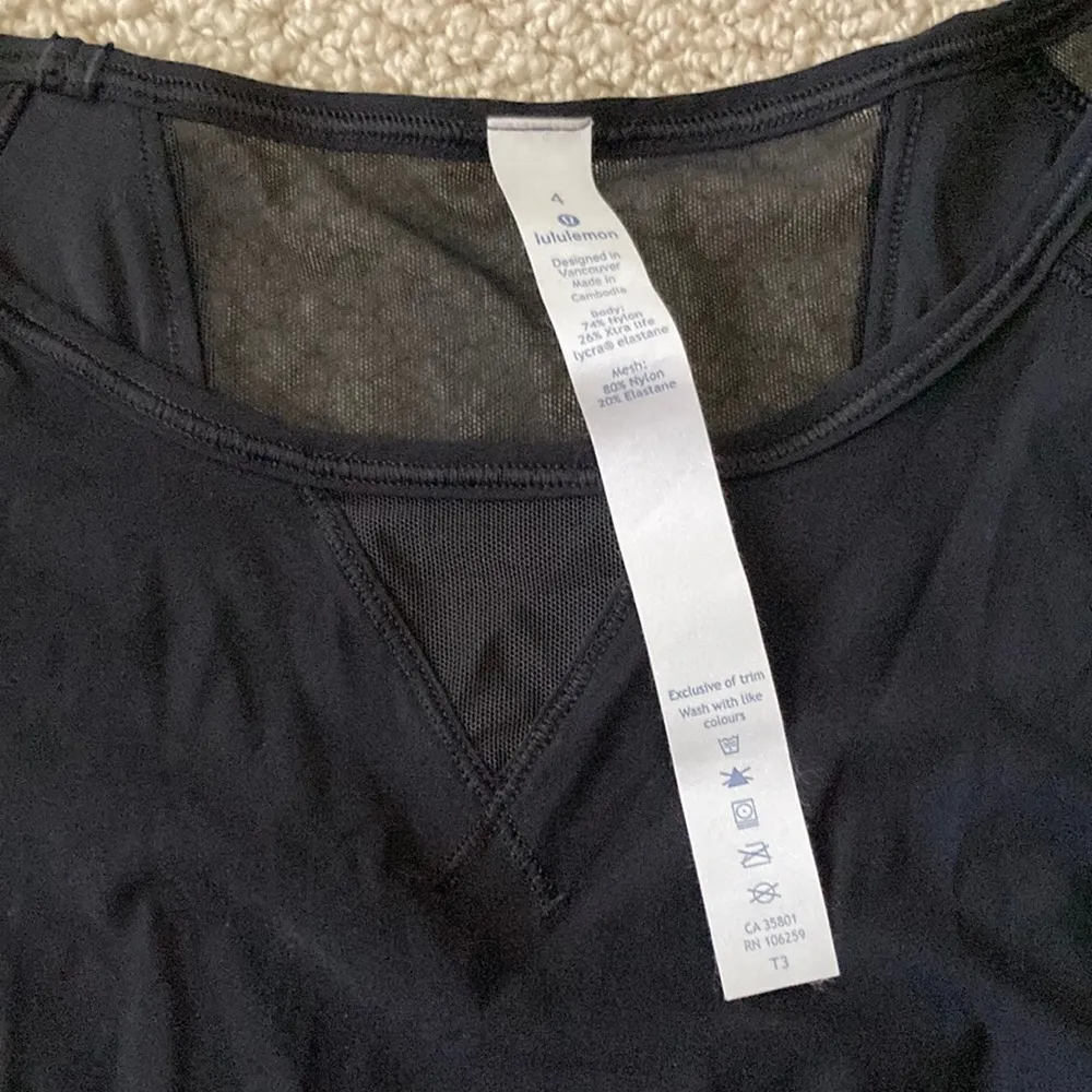 LULULEMON Mix & Mesh Short Sleeve Tie Tee All Tied Up Mesh Flow Black Like New - Image 11