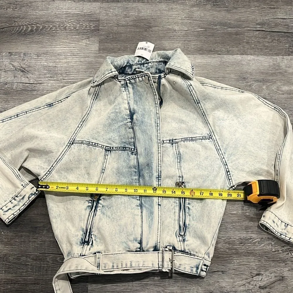 Forever 21 NWT acid wash vintage style light denim wash Jean jacket - S - Image 8