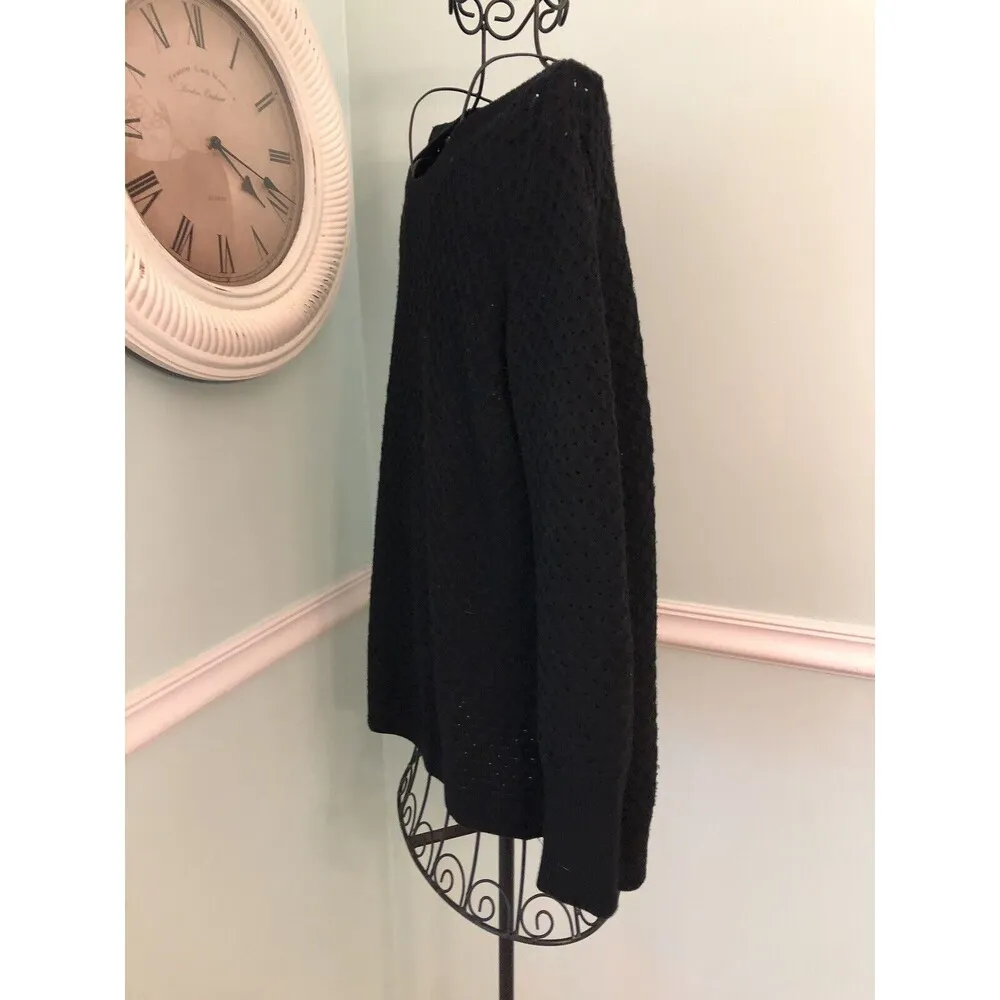 Athleta  M Black Honeycomb Wool Blend Sweater Pull Over Crew Neck - Image 3