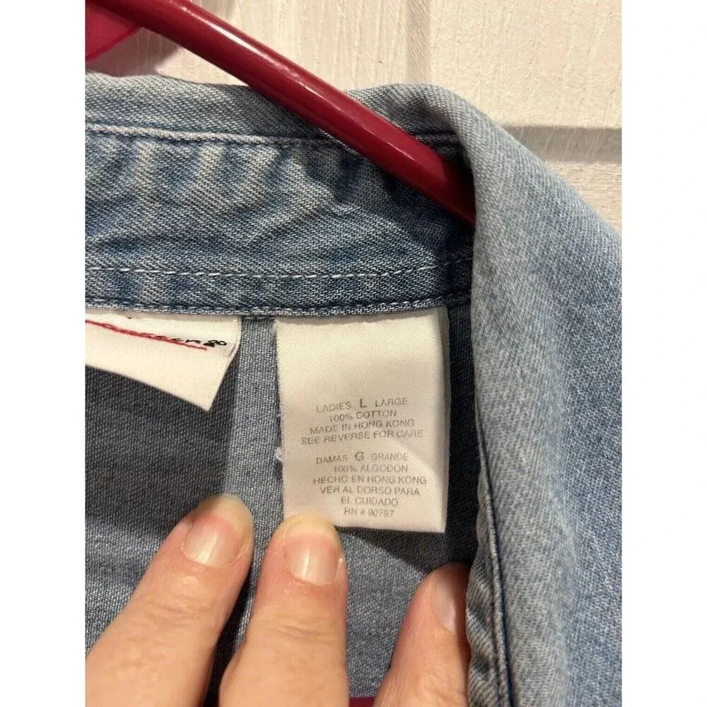 Bobbie Brooks Denim Shirt‎ Women Size Large Button Up Embroidered Bear Garden Blue - Image 5