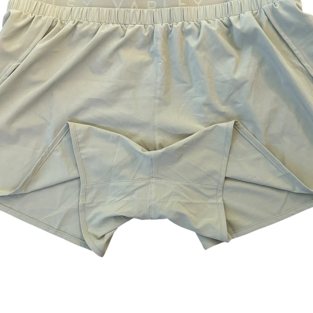 Varley Rae Mid-Rise Running Short 4" Tea Green Liner Women’s Size Large - Image 4