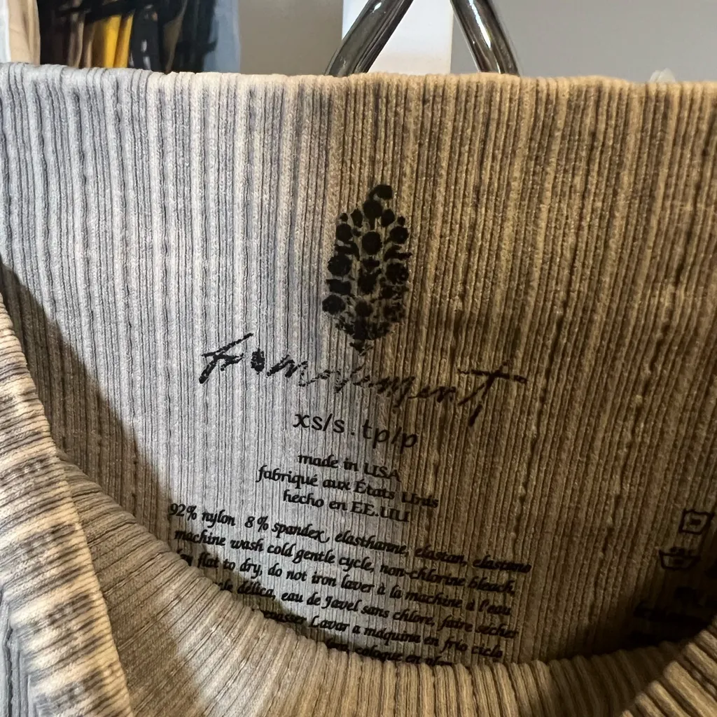 NWOT Free People Movement Good Karma Flare Leggings XS/S - Image 7