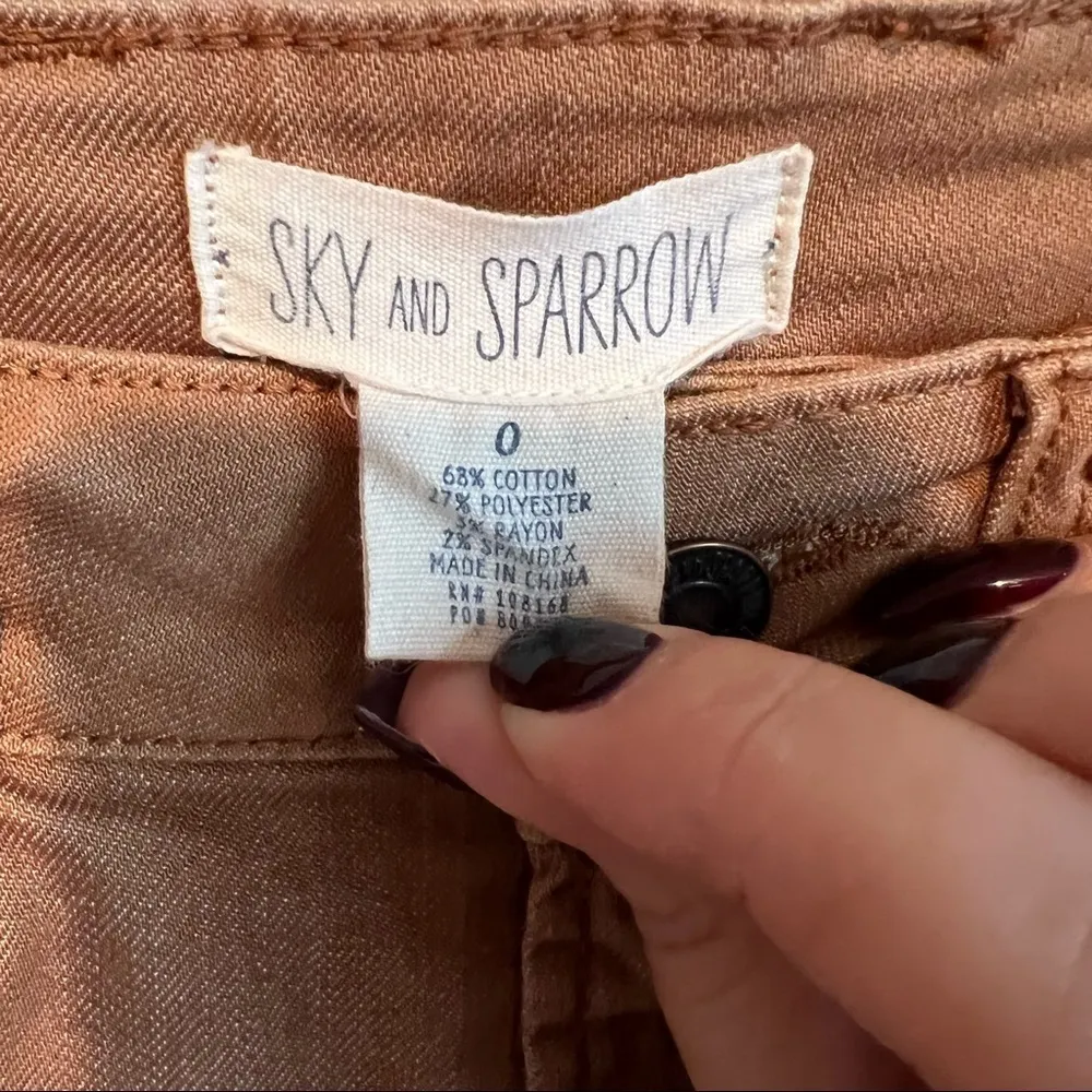 Sky & Sparrow Rust High‎ Rise Cuffed Shorts - Image 4