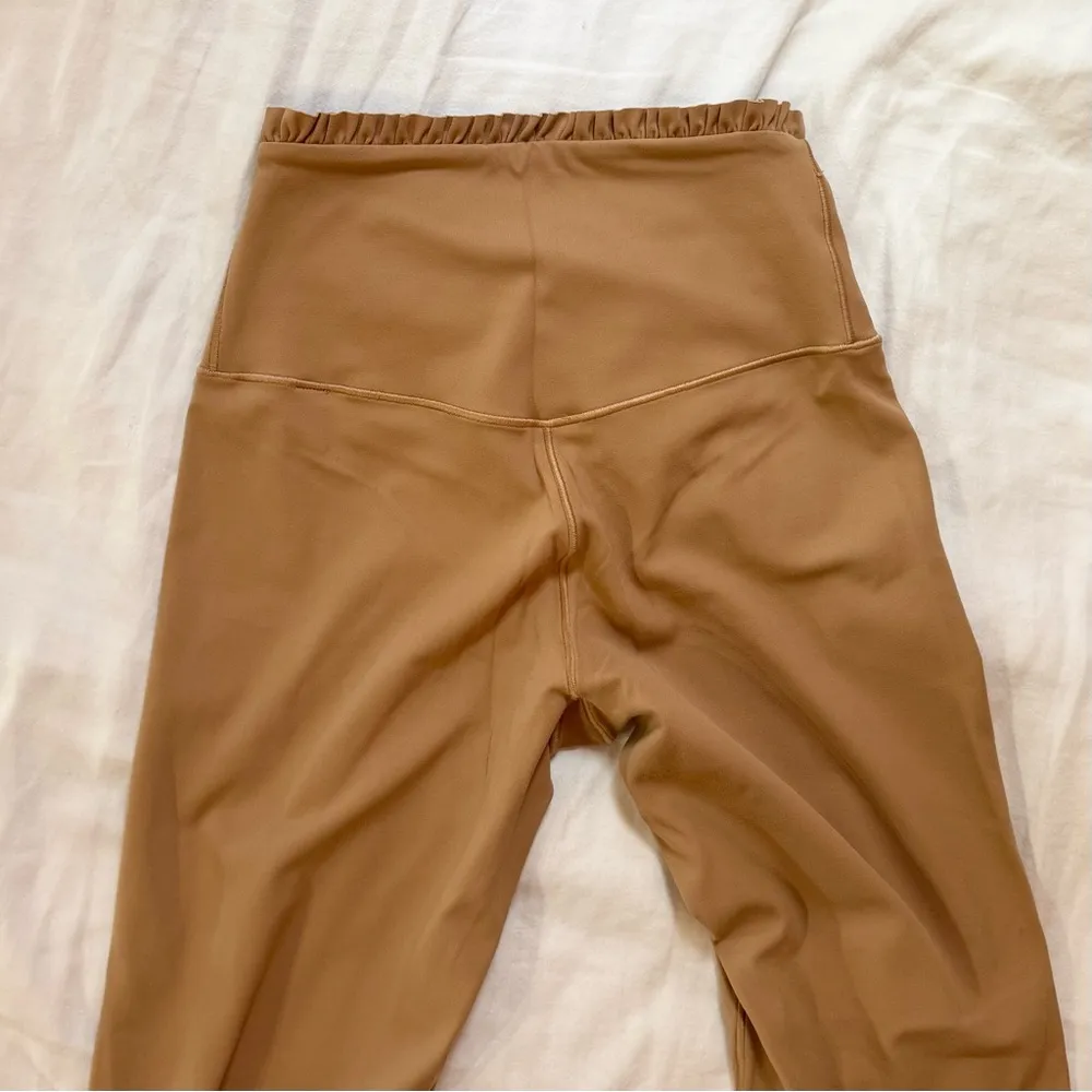 Aerie High-Waisted Leggings with Waistband Ruffle and Crisscrossed - Image 4