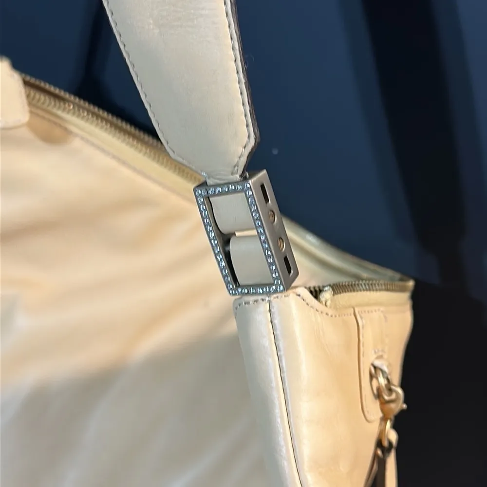 St. John Tote / Shoulder Bag - Image 4