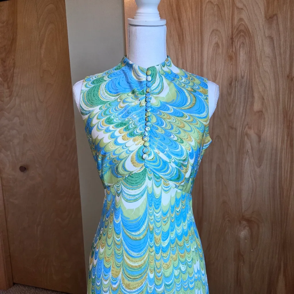 Vintage 70a Leslie Fay Funky Pronted Maxi Dress - Image 4