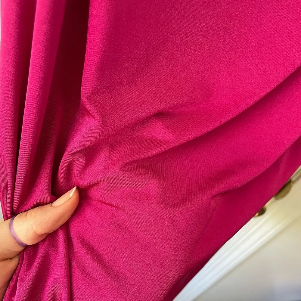 Tadashi Shoji Lipstick Pink Cowl Neck semi formal dress form fitted - Image 6