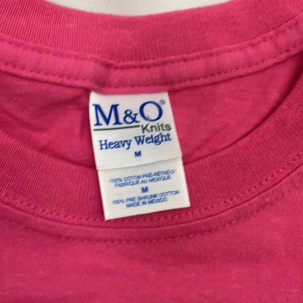 Bubble gum pink Cancun graphic tee shirt size medium - Image 3