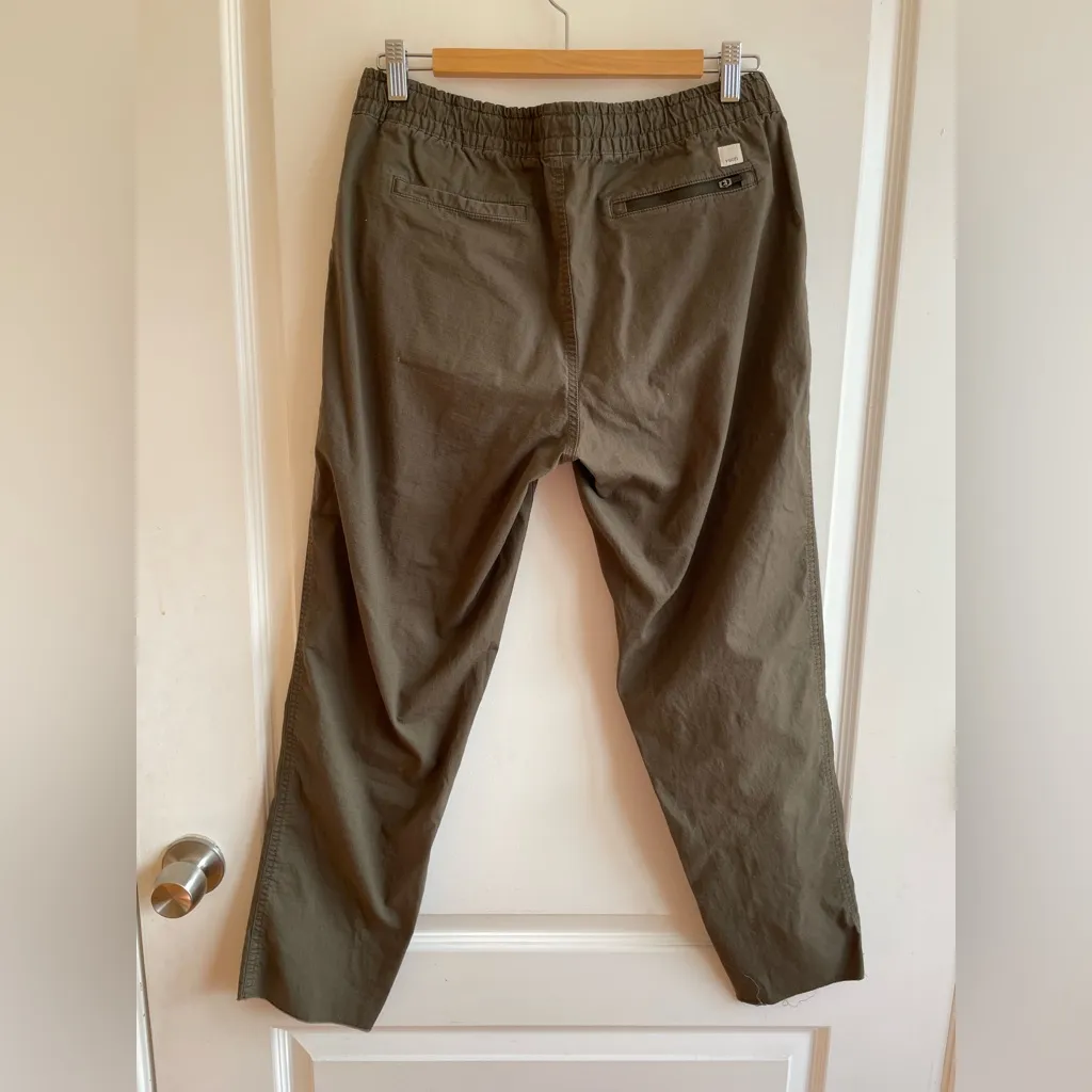 Vuori Ripstop Traveler Jogger Pants Women’s M Green Performance Hiking - Image 3