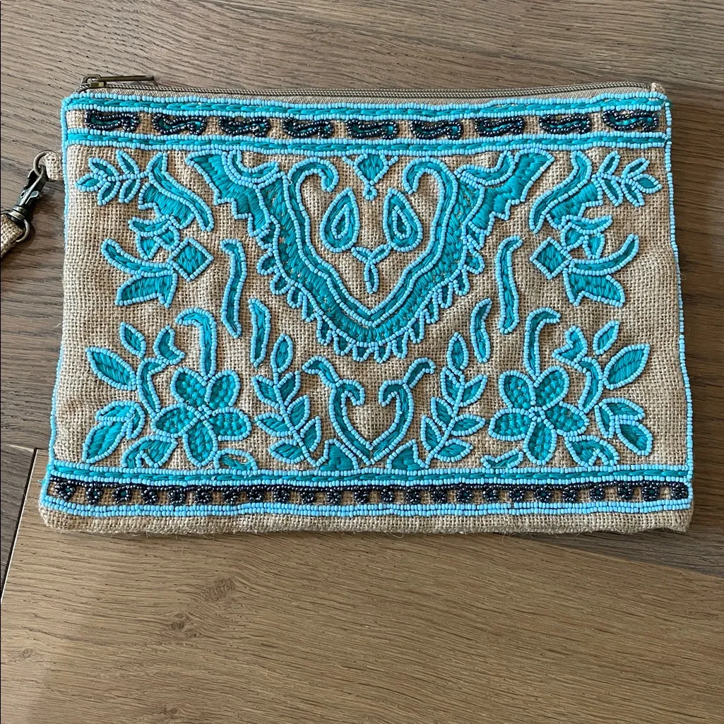 Lovestitch Beaded Embroidered Burlap Wristlet/Clutch Bag NWOT - Image 3