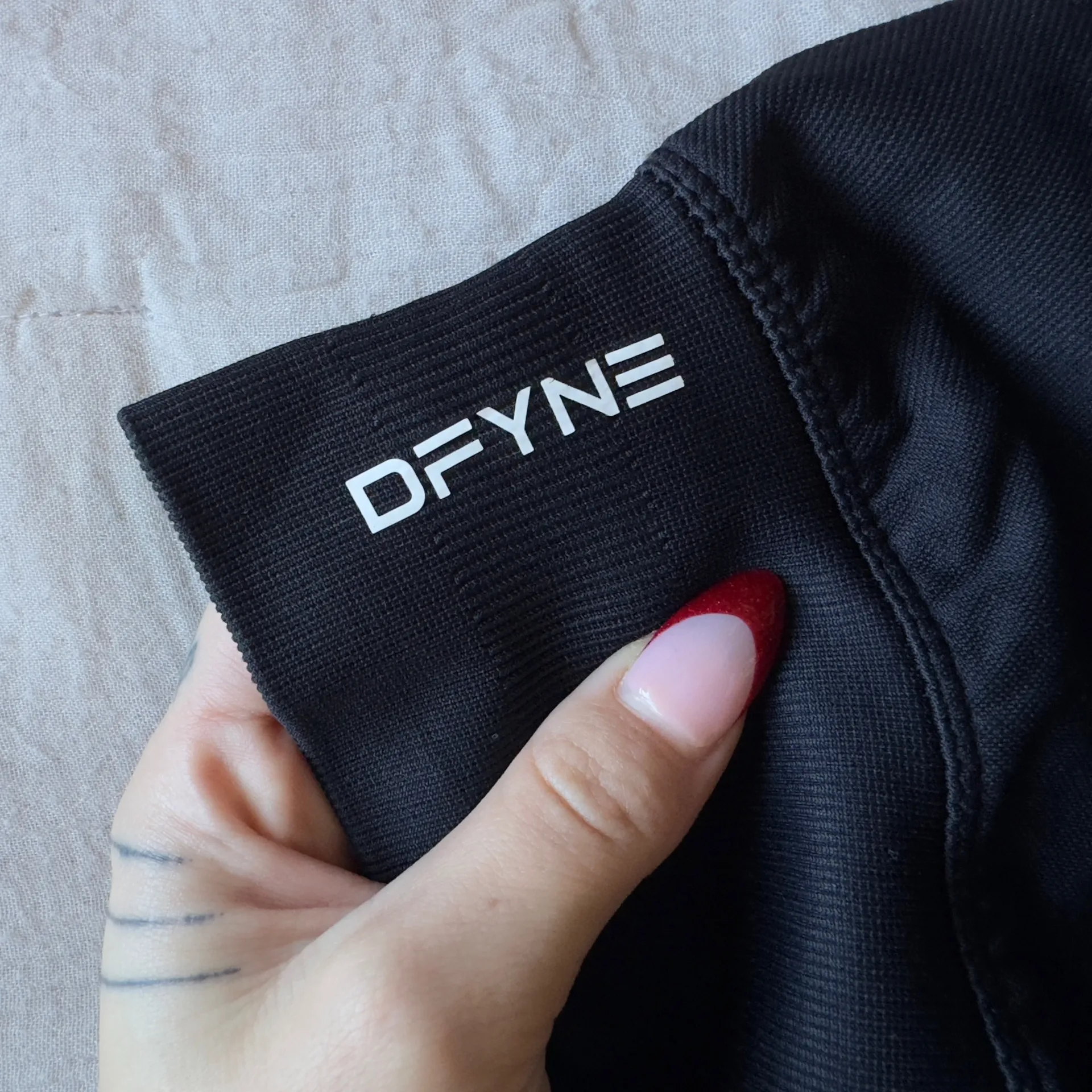 DFYNE Impact Shorts Midnight Black 4.5" - Image 7